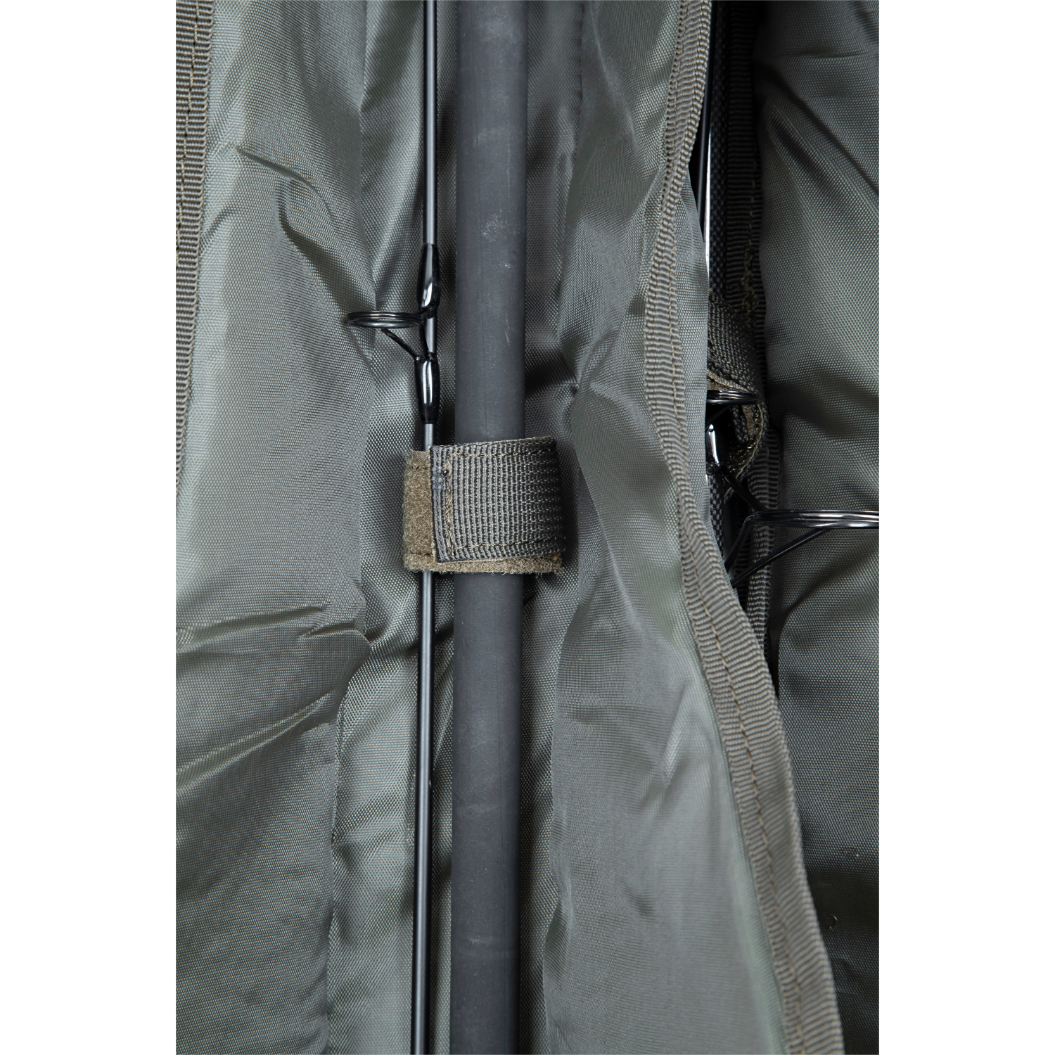 Sonik Bank-Tek 3 Rod Compact Sleeve 