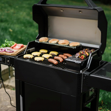 Masterbuilt AutoIgnite™ Serie 545 Digitaler Holzkohlegrill und Smoker