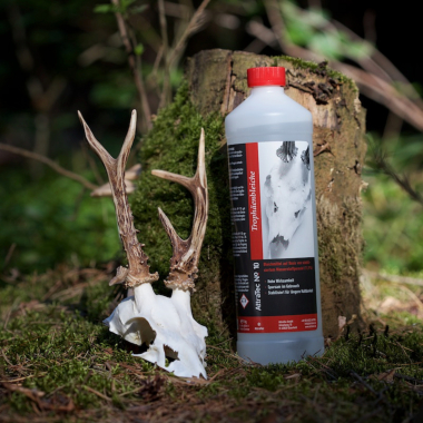 AttraTec No. 10 Trophy bleaching