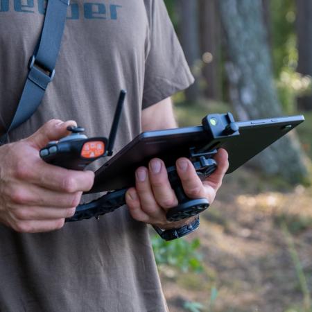 Deeper Quest Tablet & Remote Controller Holder