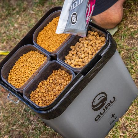  Spare Containers (3 l)