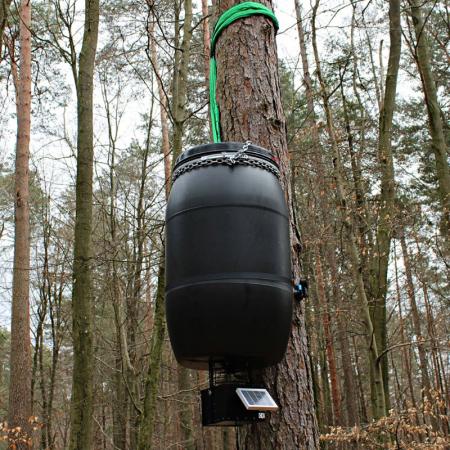  Kirrstation 220l mit AttraTec Kirrautomat